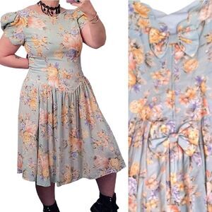 VTG 80s Green Gardencore Floral Puff Sleeve Back Bows Flare Dress *Fits like Med